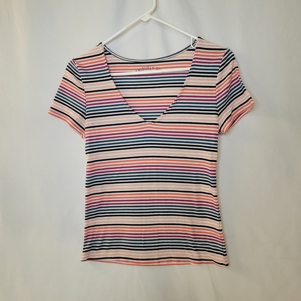 AERO Striped V-Neck Short Sleeve Tee